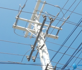 ĐÀ COMPOSITE GẮN THIẾT BỊ